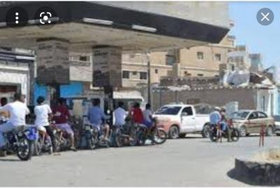 صنعاء نيوز - 
توقع متحدث شركة النفط في صنعاء عصام المتوكل ، وصول سفينة نفط إسعافيه إلى ميناء الحديدة خلال الـ 24 ساعة
