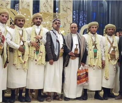 صنعاء نيوز - توفيق وجمال وفهمي وجلال وفاهم الموسلي يبتهجون بعرسهم اليوم في العاصمة صنعاء.
