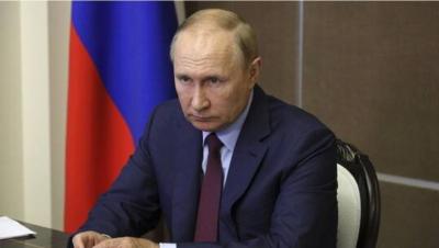 صنعاء نيوز - 
أعلن الرئيس الروسي فلاديمير بوتين أن القوات الروسية قصفت مؤخرا بعض المناطق الحساسة على الأراضي الأوكرانية