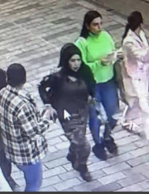 صنعاء نيوز - 
نشر الأمن التركي صورة المشتبه بتنفيذها هجوم اسطنبول الذي أودى بحياة 6 أشخاص وإصابة العشرات