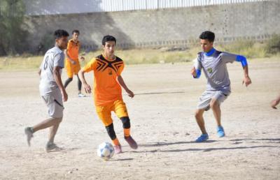 صنعاء نيوز - 
تغلب فريق كلية الشريعة والقانون، اليوم في منافسات البطولة السنوية لكرة القدم والكرة الطائرة 