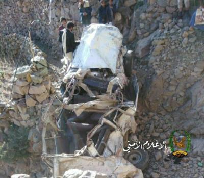 صنعاء نيوز - 
توفي وأصيب 29 طالباً وطالبة أثر حادثاً مرورياً وقع بمديرية وصاب العالي في محافظة ذمار