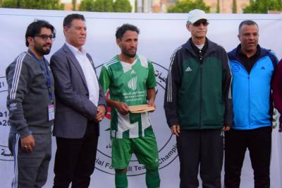 صنعاء نيوز - استطاع منتخب إب أن يحقق  المركز الثالث في البطولة الأولى لمنتخبات المحافظات لكرة القدم، المقامة حالياً في العاصمة صنعاء وتنظمها وزارتا الإدارة المحلية والشباب والرياضة بمشاركة 18 منتخباً.